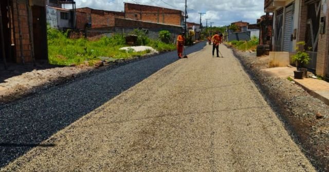 Obras de pavimentação avançam no bairro Novo Horizonte